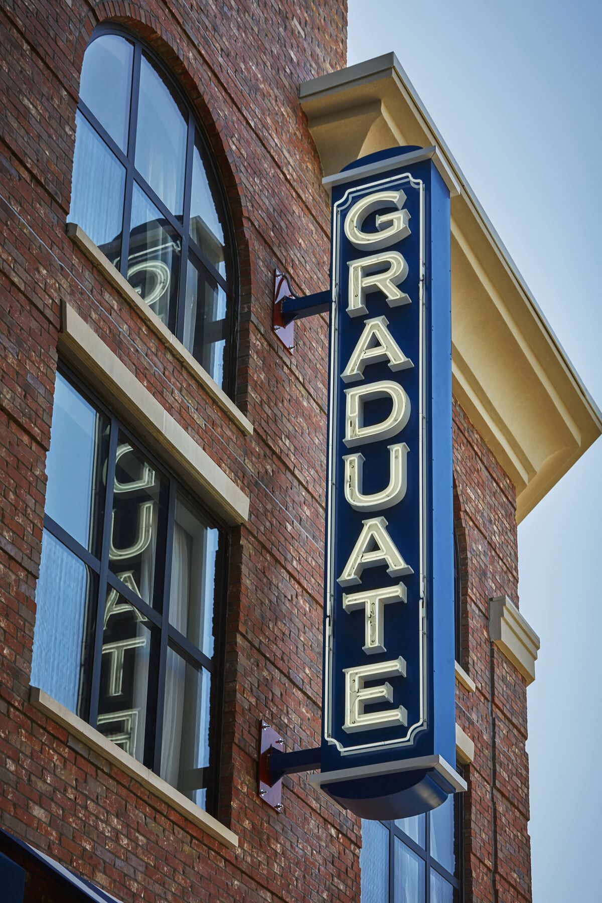 Graduate By Hilton Oxford Hotel Exterior foto